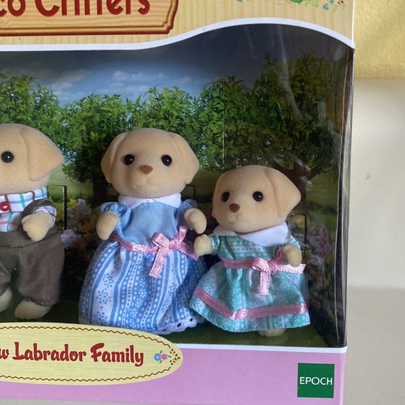 NEW CALICO CRITTERS YELLOW LABRADOR FAMILY, EPOCH - Picture 3 of 7
